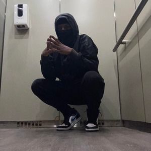 Meet your Posher, Hootie